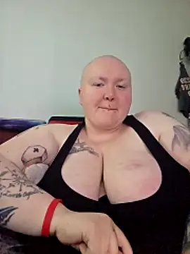 CorgiGodez98 online show from 04.18.26