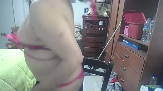 jazmin mature  online show from 12.04.25