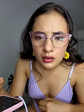 baaby-miiaa online show from 02.13.25