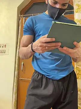 hot hunk boy online show from 03.01.25