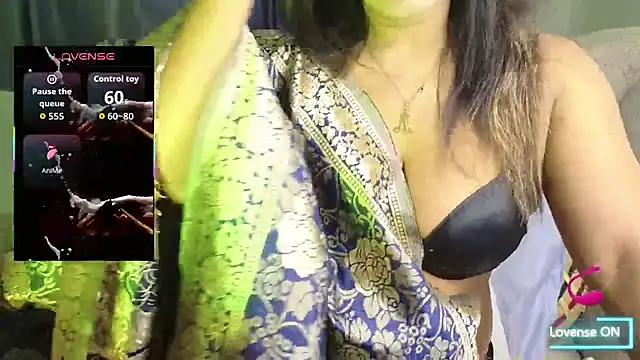 Snapshot of Bengali_Cute_Girl chatting on 11.04.25 Bengali Cute Girl online show from 11.04.25