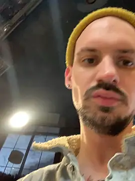 AssHunter4k online show from 02.24.25