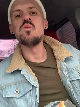 AssHunter4k online show from 03.01.25