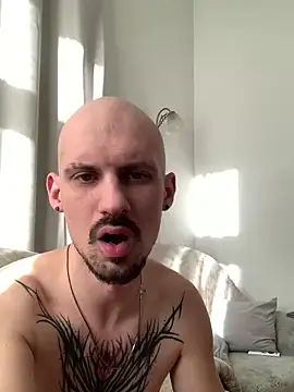 AssHunter4k online show from 03.03.25