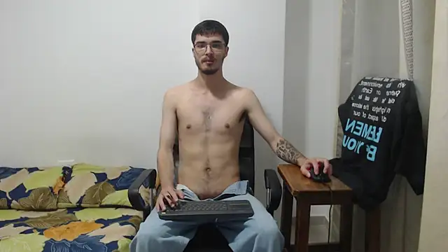 Aleex Miller online show from 10.21.25