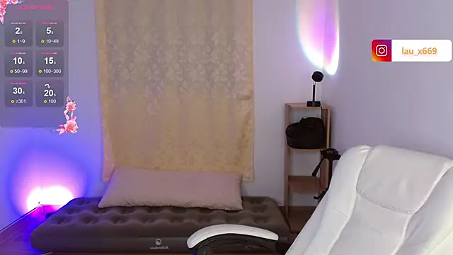 isabella1616 online show from 12.21.25