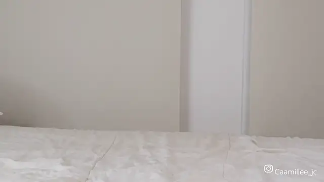 caamillee  online show from 09.22.25