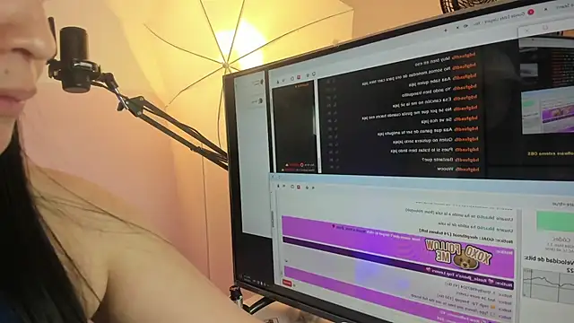 Snapshot of Rosie_jhons chatting on 02.01.25 Rosie jhons online show from 02.01.25