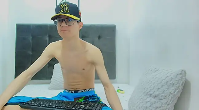 wolfandsky online show from 02.12.25