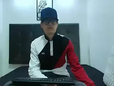 wolfandsky online show from 02.25.25