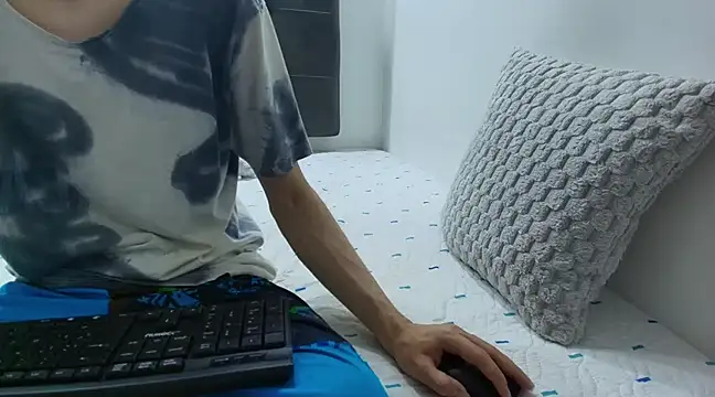 wolfandsky online show from 03.05.25