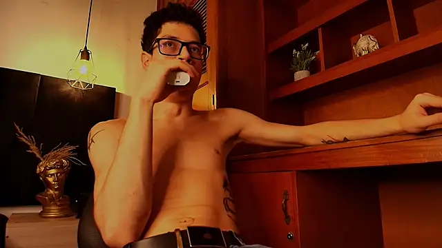 wolfandsky online show from 10.09.25