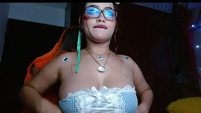 Snapshot of Eyfy_bbs chatting on 10.31.25 Eyfy bbs online show from 10.31.25