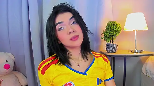 Snapshot of GABRIELAM_MS chatting on 06.24.26 GABRIELAM MS online show from 06.24.26