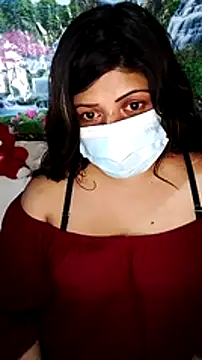 Snapshot of Lovely_WINDI chatting on 01.19.25 Lovely WINDI online show from 01.19.25