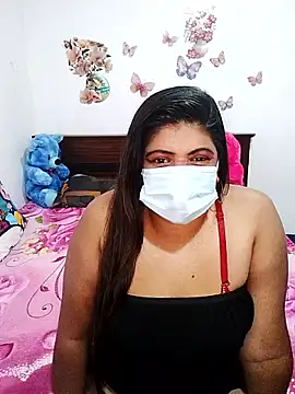 Snapshot of Lovely_WINDI chatting on 12.01.25 Lovely WINDI online show from 12.01.25