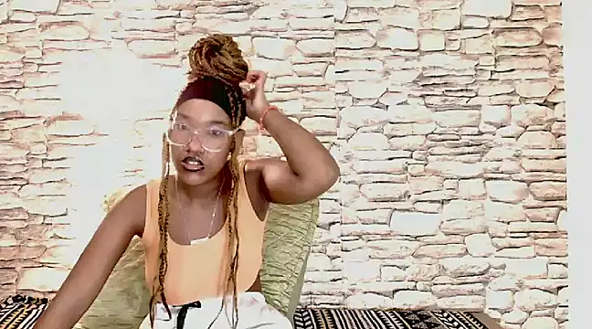 EroticSexyPrada online show from 02.25.25