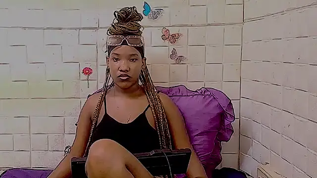 EroticSexyPrada online show from 02.22.26