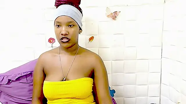 EroticSexyPrada online show from 03.20.26