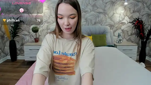 SusannJohnson online show from 03.10.25