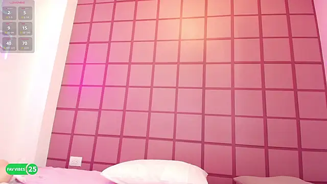 LissMonroe online show from 11.19.25