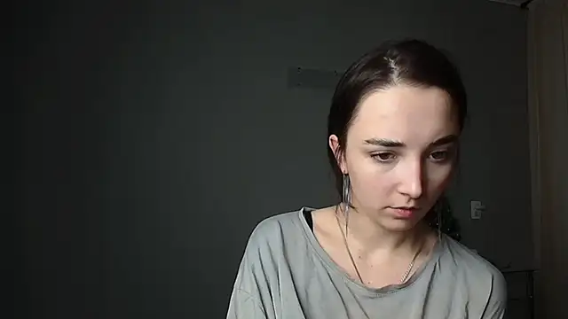 Eva Gloryy online show from 02.06.25