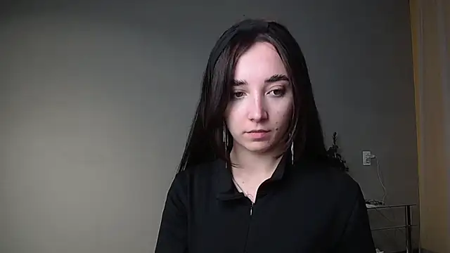 Eva Gloryy online show from 02.19.25