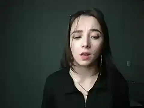 Eva Gloryy online show from 03.06.25