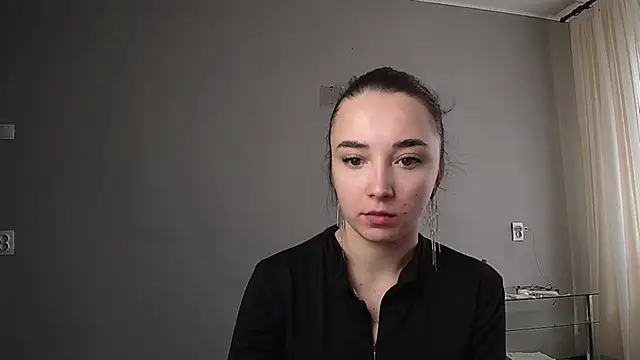 Eva Gloryy online show from 03.18.25