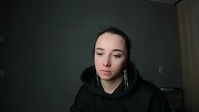 Eva Gloryy online show from 03.19.25