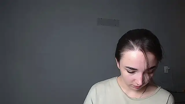 Eva Gloryy online show from 03.10.26