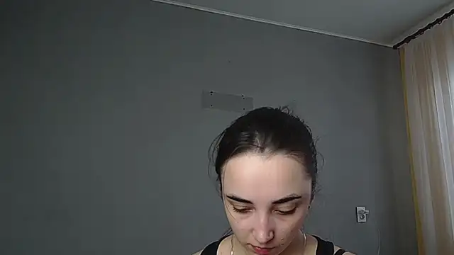 Eva Gloryy online show from 03.24.26