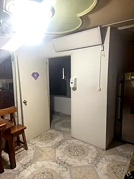 Lili  taylor online show from 10.17.25