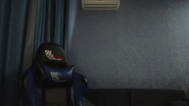 HotBrandyX online show from 04.23.26