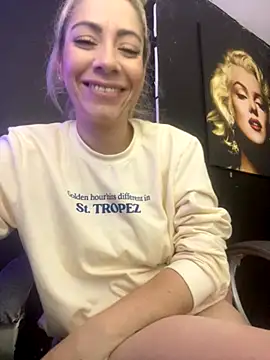 viktoria davis  online show from 11.14.25