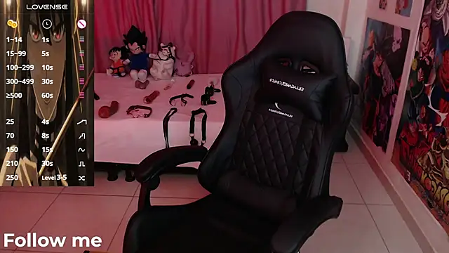 lily3 4 online show from 01.18.25