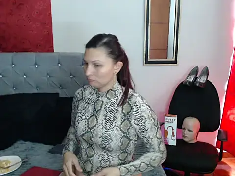 sachaclinford online show from 02.12.26