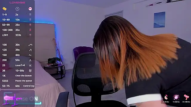 Samantha Rolon online show from 02.12.26