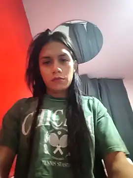 Snapshot of ROSARIOBELLA13 chatting on 06.29.26 ROSARIOBELLA13 online show from 06.29.26