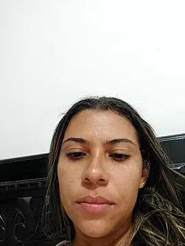 Snapshot of CallMeHeaven chatting on 10.19.25 CallMeHeaven online show from 10.19.25