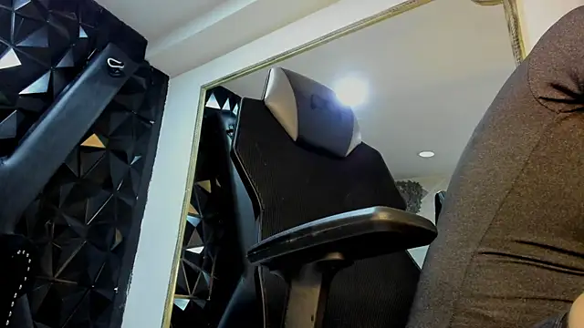 DalayMoore online show from 05.31.26