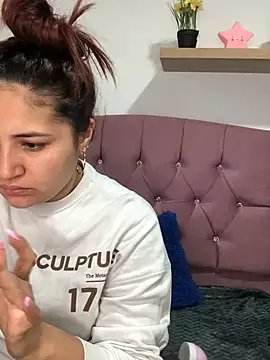 tania 23 online show from 02.13.25