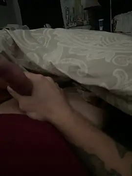 Snapshot of biggzee6 chatting on 02.02.25 biggzee6 online show from 02.02.25