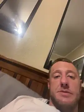 Snapshot of biggzee6 chatting on 11.30.25 biggzee6 online show from 11.30.25