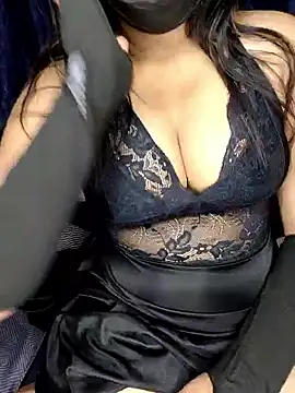 Love Evaa online show from 03.05.25