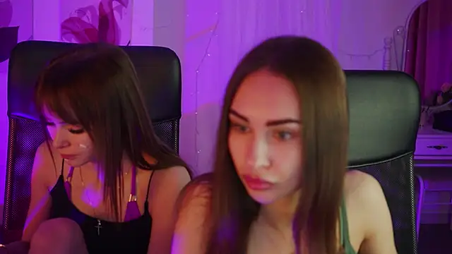 Snapshot of DakotaaJohnnson chatting on 02.22.25 DakotaaJohnnson online show from 02.22.25