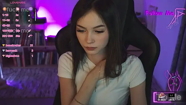 Snapshot of DakotaaJohnnson chatting on 03.22.25 DakotaaJohnnson online show from 03.22.25