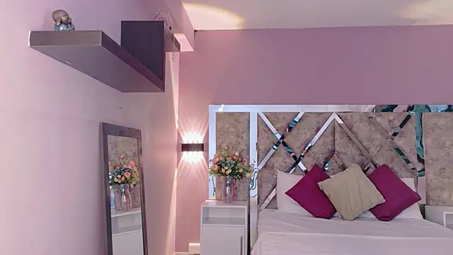 Snapshot of ValeriaOrtega chatting on 04.10.26 ValeriaOrtega online show from 04.10.26