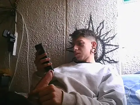 Snapshot of andrixtms chatting on 11.14.25 andrixtms online show from 11.14.25