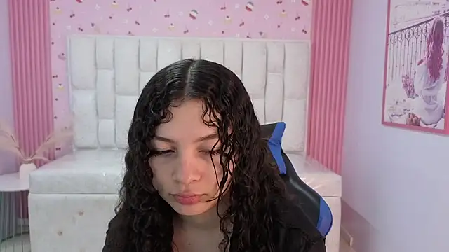 Snapshot of shalon_diaz_s chatting on 02.05.26 shalon diaz s online show from 02.05.26